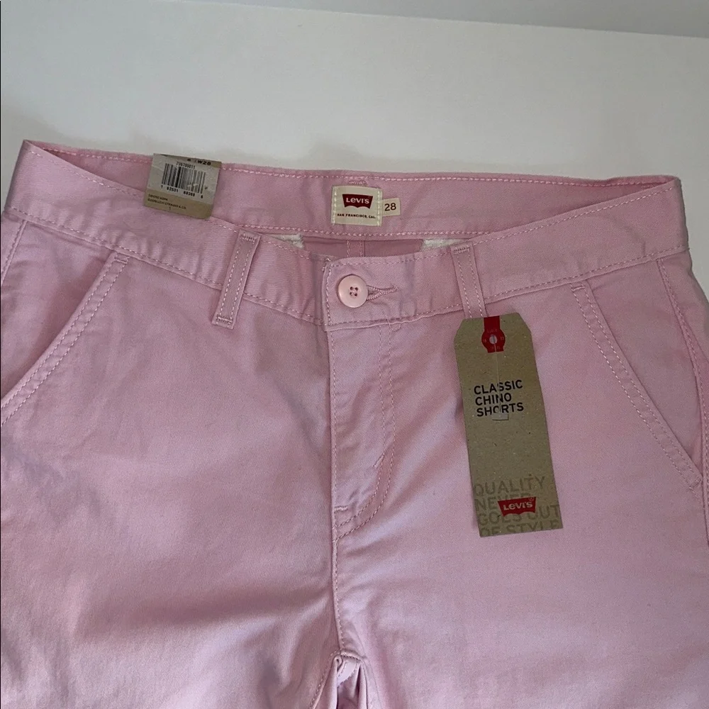 Levi's Light Pink Women's Bermudas - Picture 10 of 14